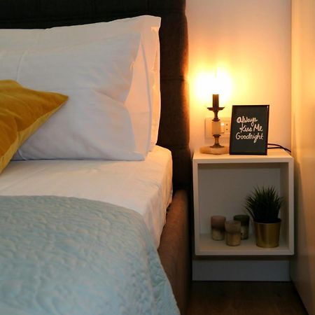 Apartments Tona Zaboric Luaran gambar