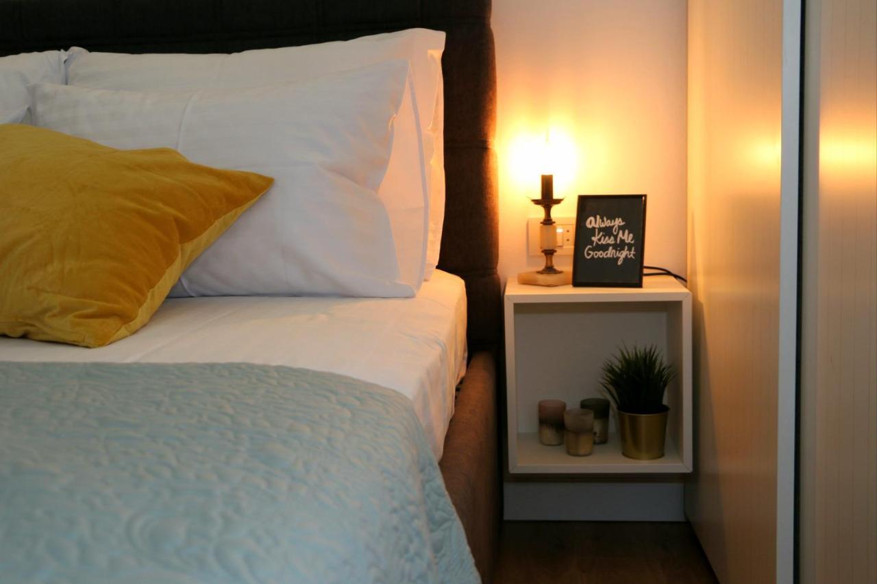 Apartments Tona Zaboric Luaran gambar