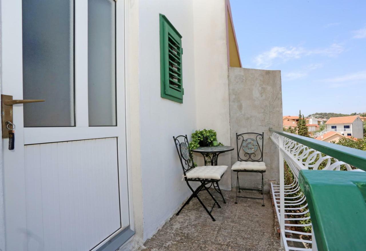 Apartments Tona Zaboric Luaran gambar